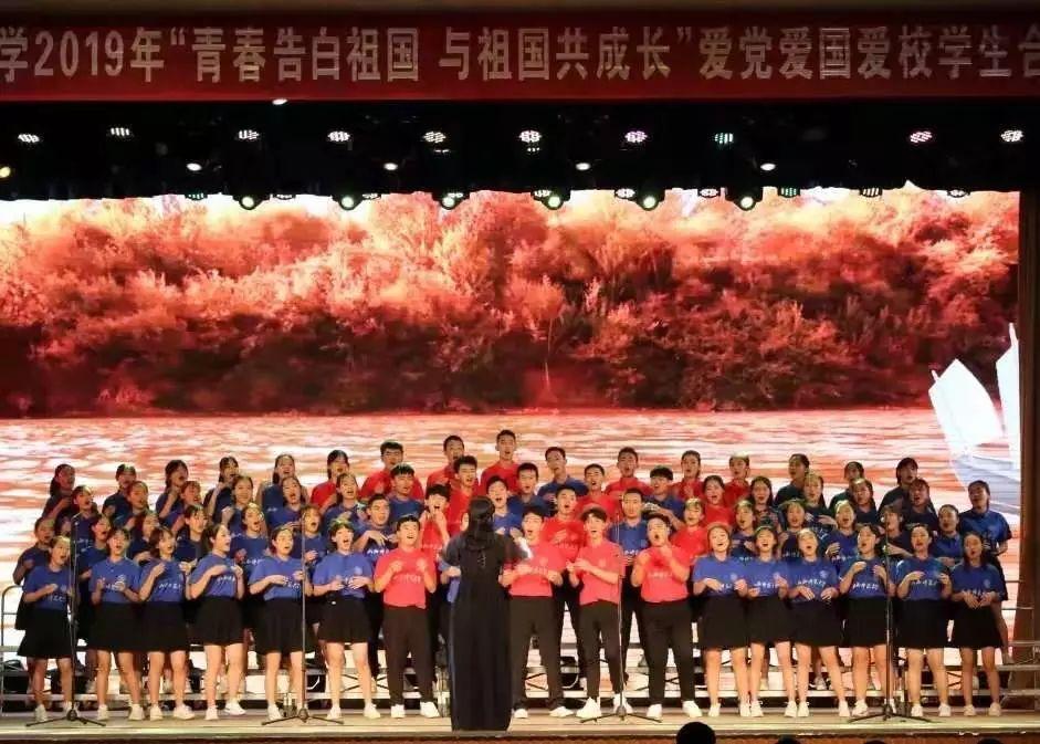 地库停车费一年一涨 业主们喊话:给出一个合理依据!